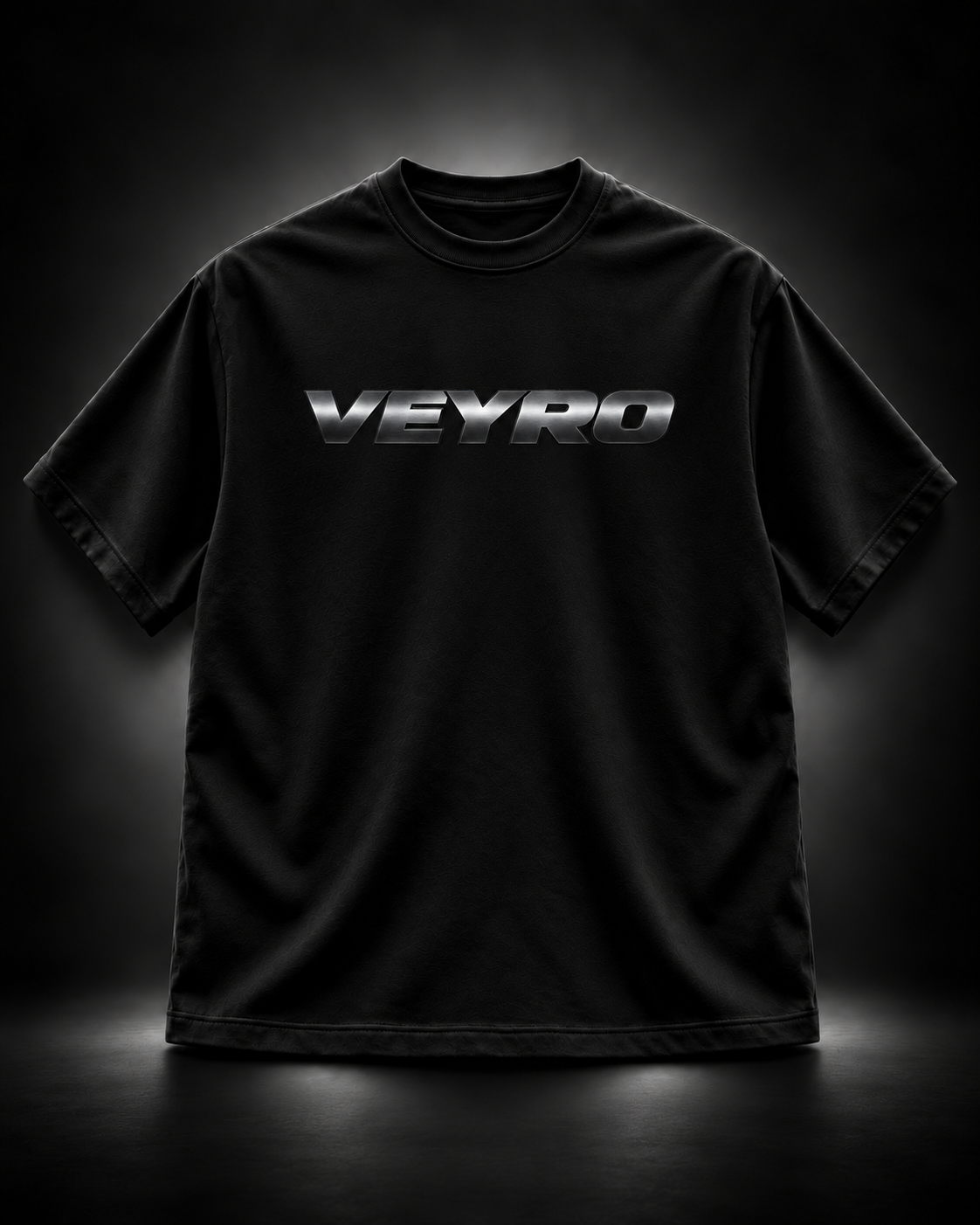 Предна част на черна тениска VEYRO Unveil